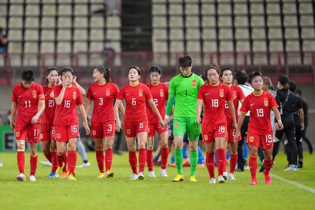 女人与拘做受免费视频